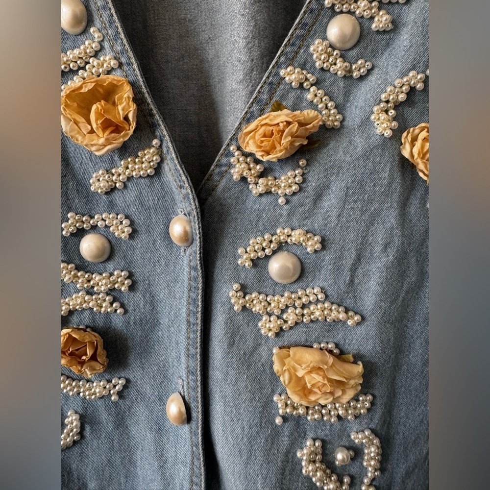 Vintage Denim Midi Dress Pearl Beaded Floral Appliqué Button Front Long Sleeve M - Picture 5 of 8
